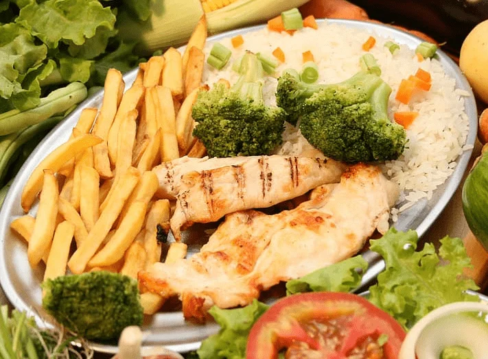 Pollo con batata y brócoli para tu perro